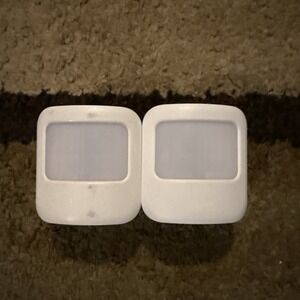 Lot‎ Of 2 Vivint Wireless Motion Detector Sensor